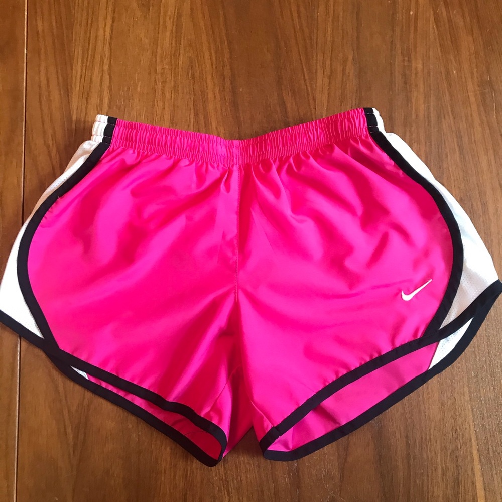 Girls Nike Dri Fit Pink Athletic shorts